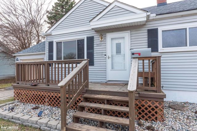 28627 Maple Street, Roseville, MI 48066