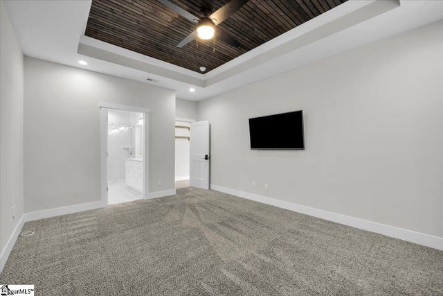 129 James Avenue, Wellford, SC 29385