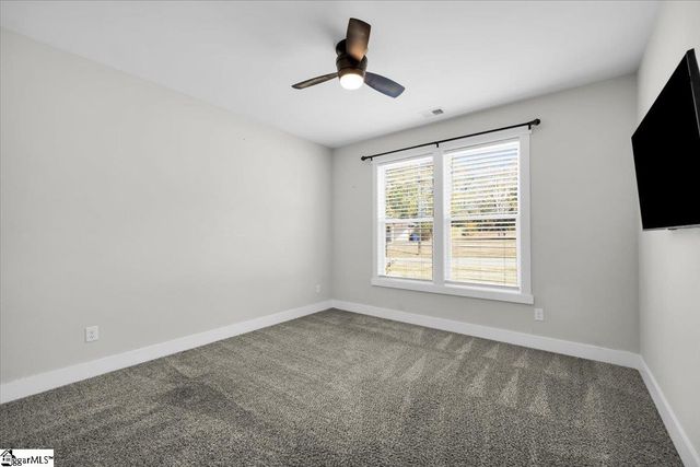 129 James Avenue, Wellford, SC 29385