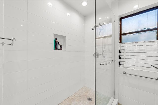 1611 NW 101st Way, Plantation, FL 33322