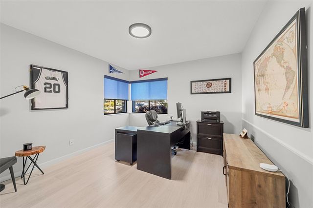 1611 NW 101st Way, Plantation, FL 33322