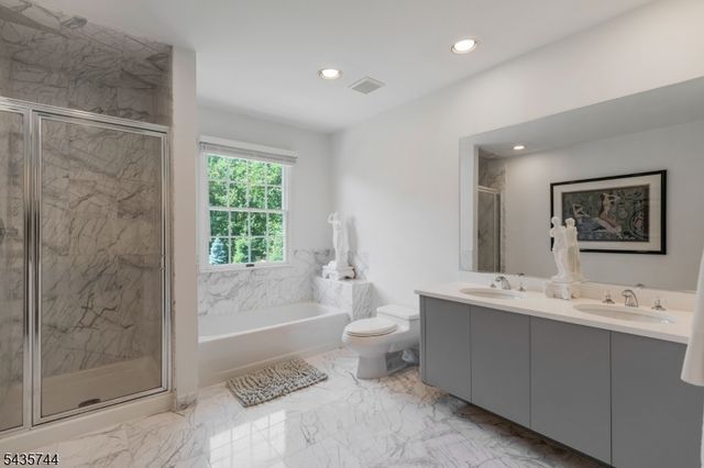 1 Mckay Dr, Bridgewater Twp., NJ 08807