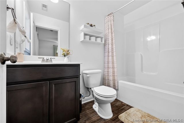 106 Kenwood Avenue, Charlestown, IN 47111