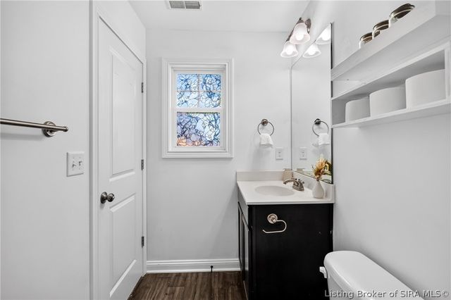 106 Kenwood Avenue, Charlestown, IN 47111