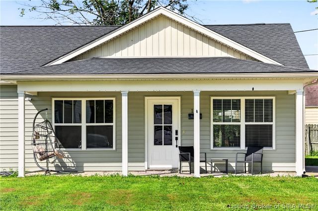 106 Kenwood Avenue, Charlestown, IN 47111