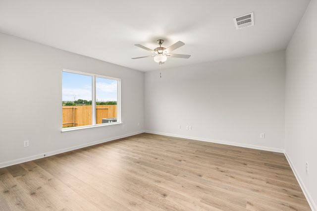 405 Gib Woodall Drive, Venus, TX 76084