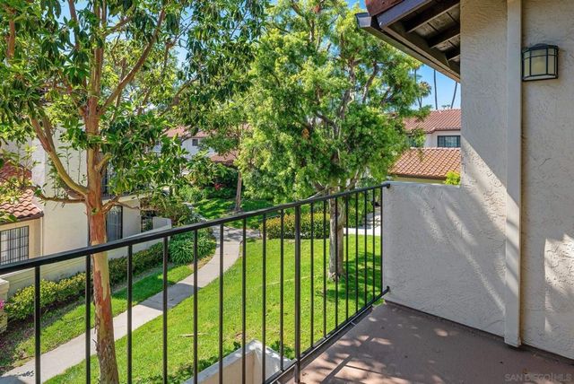 4190 Porte De Palmas 25, San Diego, CA 92122