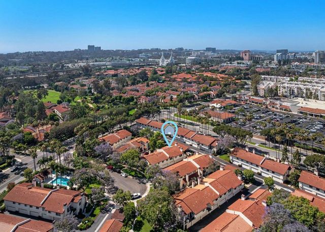 4190 Porte De Palmas 25, San Diego, CA 92122