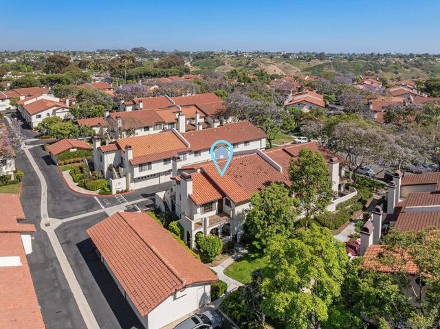 4190 Porte De Palmas 25, San Diego, CA 92122