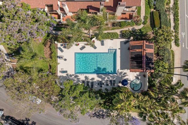 4190 Porte De Palmas 25, San Diego, CA 92122