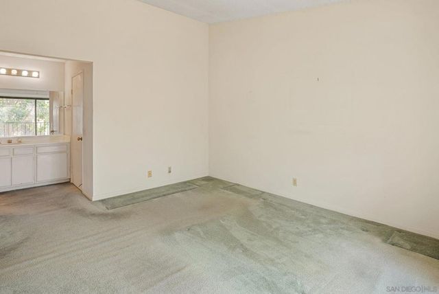 4190 Porte De Palmas 25, San Diego, CA 92122