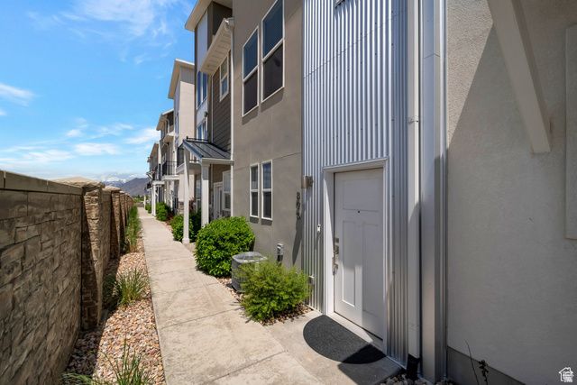 898 S 2560 E, Spanish Fork, UT 84660