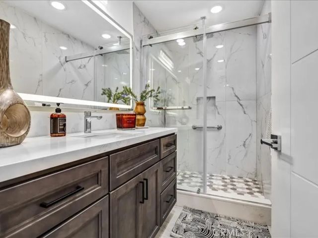 3516 Bahia Blanca West C, Laguna Woods, CA 92637