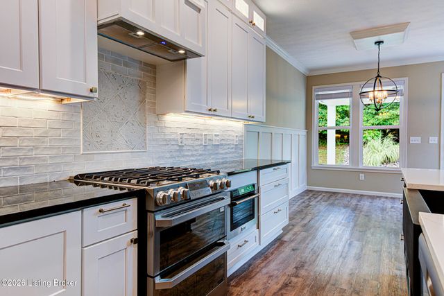 10507 Vista View Dr, Louisville, KY 40291