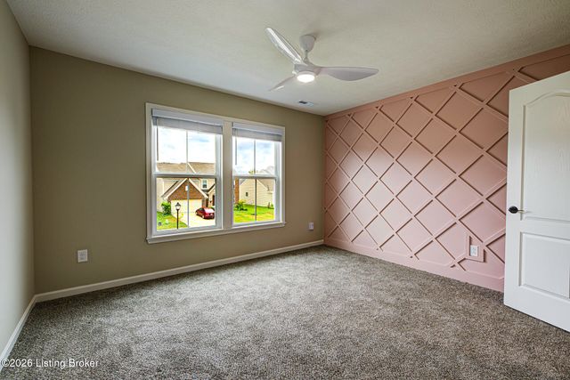 10507 Vista View Dr, Louisville, KY 40291