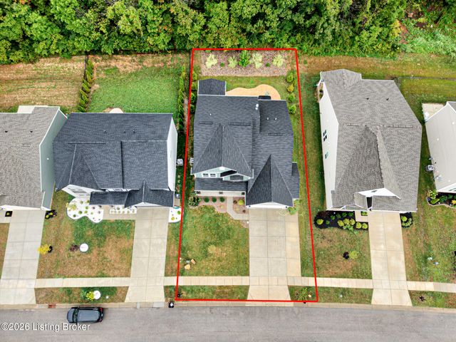 10507 Vista View Dr, Louisville, KY 40291