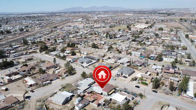 380 INNSBRUCK Avenue, Socorro, TX 79927