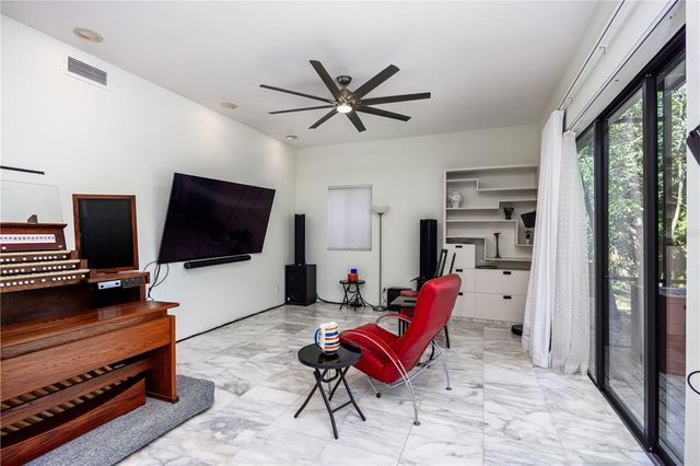 6030 NW 24TH LANE, Gainesville, FL 32606