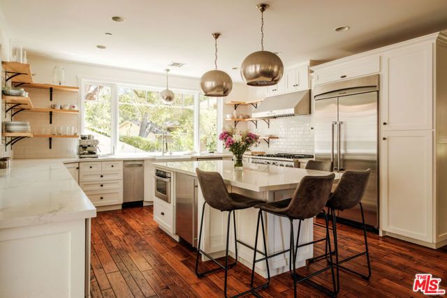 21717 Encina Road, Topanga (los Angeles), CA 90290
