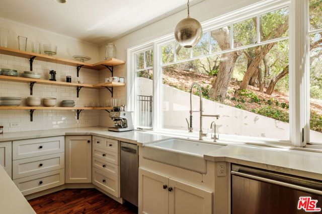 21717 Encina Road, Topanga (los Angeles), CA 90290