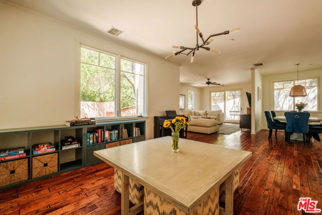 21717 Encina Road, Topanga (los Angeles), CA 90290