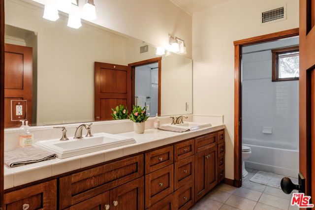 21717 Encina Road, Topanga (los Angeles), CA 90290