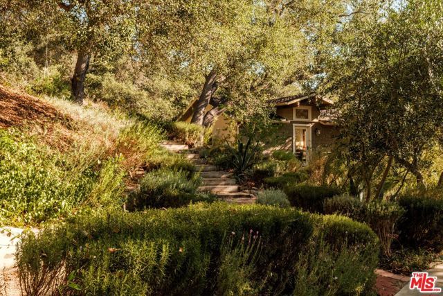 21717 Encina Road, Topanga (los Angeles), CA 90290