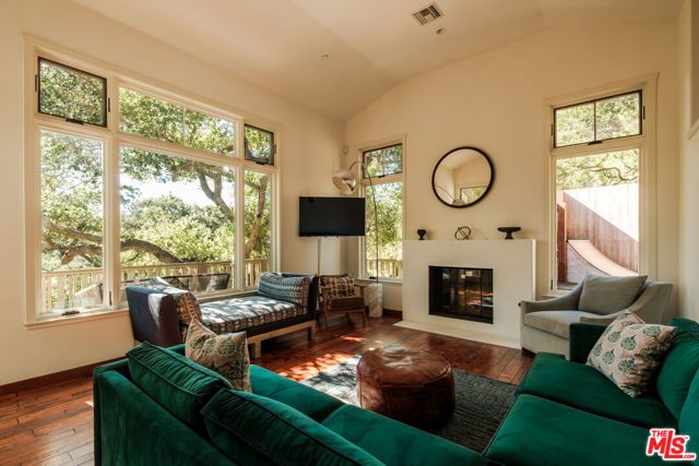 21717 Encina Road, Topanga (los Angeles), CA 90290