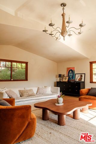 21717 Encina Road, Topanga (los Angeles), CA 90290