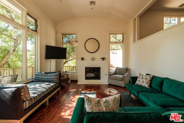 21717 Encina Road, Topanga (los Angeles), CA 90290