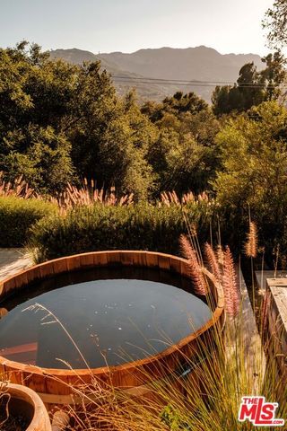 21717 Encina Road, Topanga (los Angeles), CA 90290