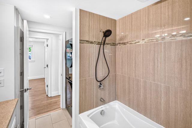 15 Roger Rd, Holbrook, MA 02343