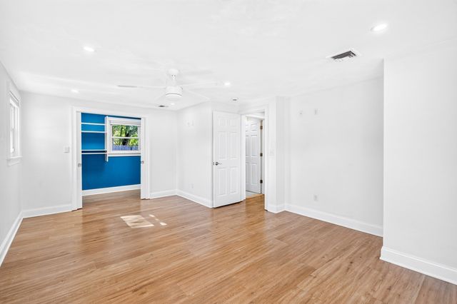 15 Roger Rd, Holbrook, MA 02343