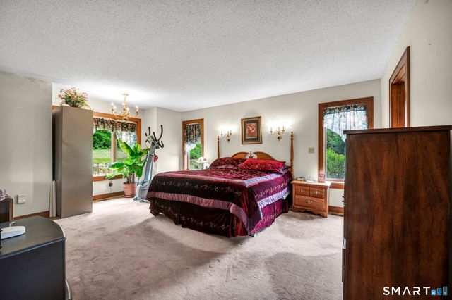 604 Brownstone Ridge, Meriden, CT 06451