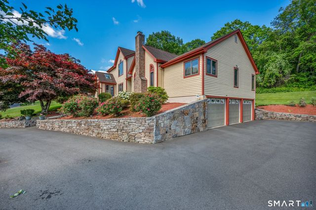 604 Brownstone Ridge, Meriden, CT 06451