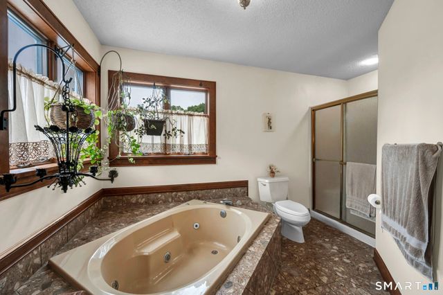 604 Brownstone Ridge, Meriden, CT 06451