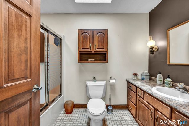 604 Brownstone Ridge, Meriden, CT 06451