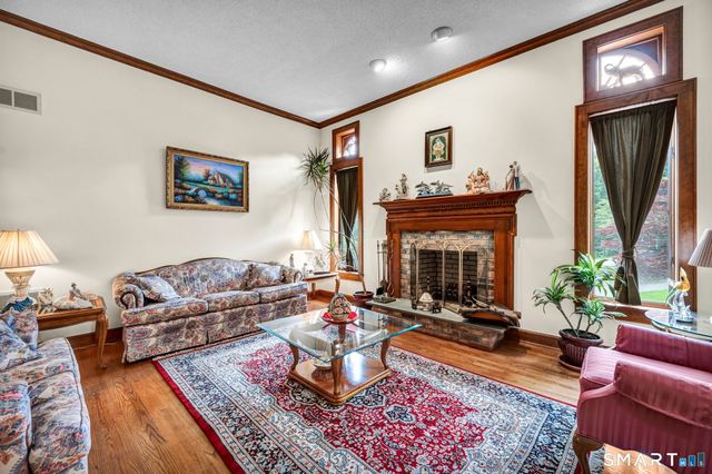 604 Brownstone Ridge, Meriden, CT 06451