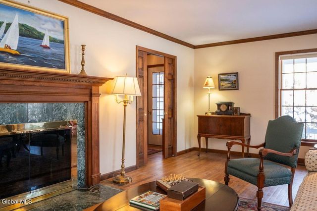 96 Hunter Lane, Queensbury, NY 12804