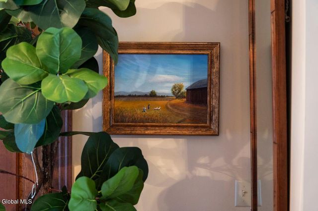 96 Hunter Lane, Queensbury, NY 12804