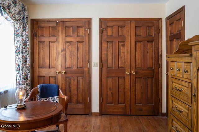 96 Hunter Lane, Queensbury, NY 12804