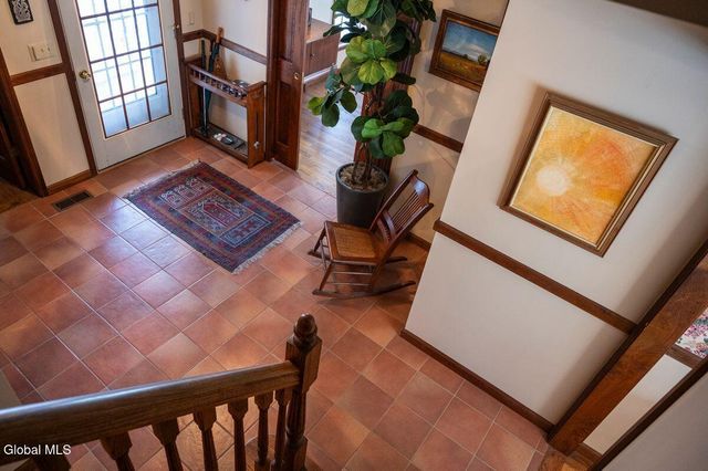 96 Hunter Lane, Queensbury, NY 12804