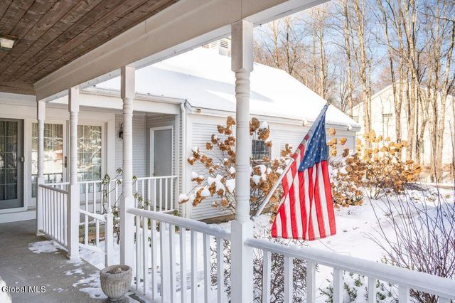 96 Hunter Lane, Queensbury, NY 12804