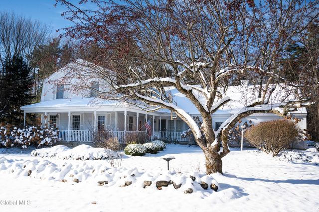 96 Hunter Lane, Queensbury, NY 12804