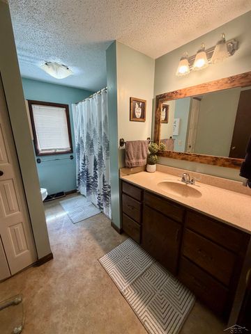 4132 Meadowbrook Drive, Thomas Twp, MI 48623