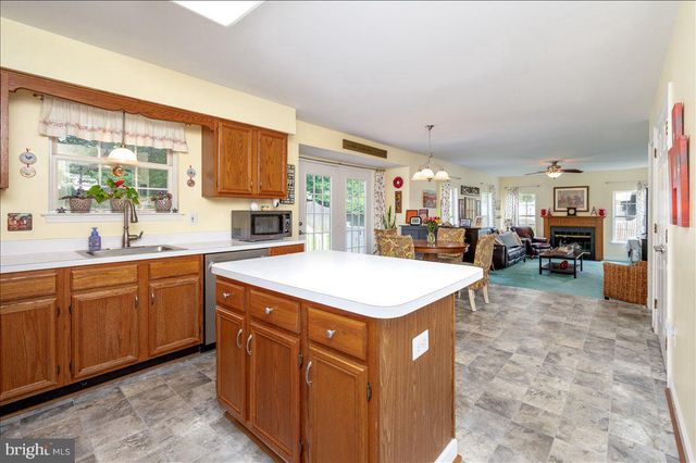6447 SKIPTON DR, Hanover, MD 21076