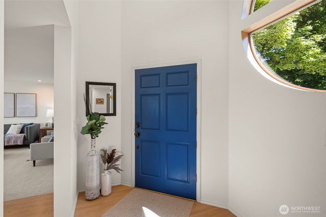 6121 NE 152nd Street, Kenmore, WA 98028