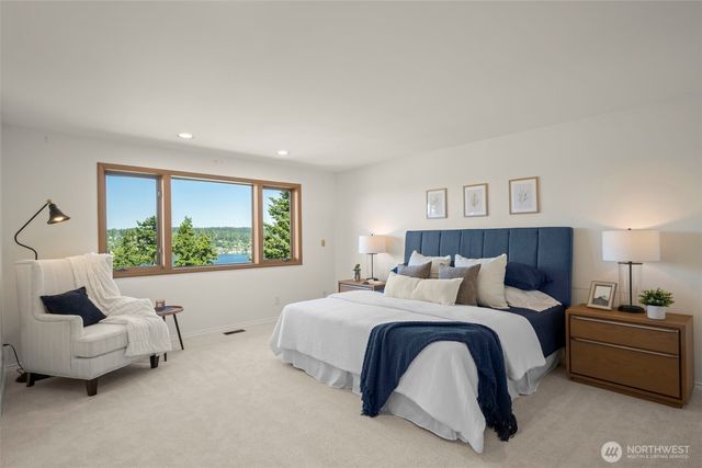 6121 NE 152nd Street, Kenmore, WA 98028