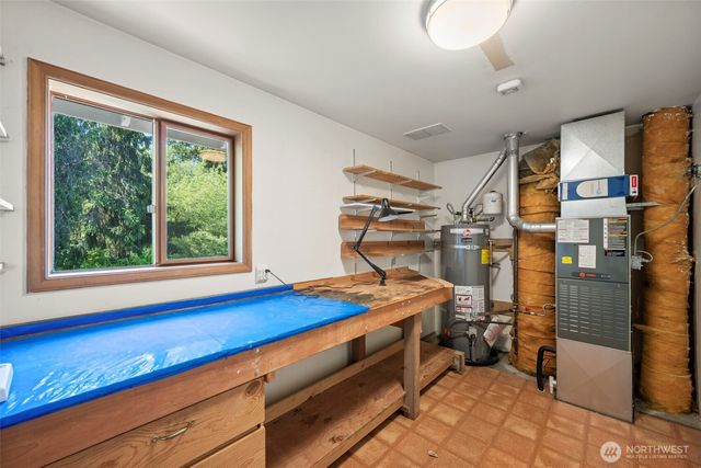 6121 NE 152nd Street, Kenmore, WA 98028