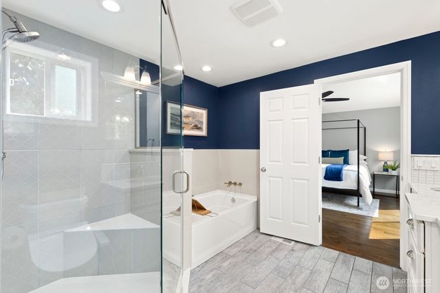 10913 NE 48th Street, Kirkland, WA 98033